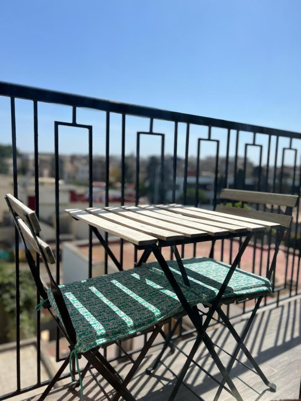 Luxe Avec Vue Sur Twin Center - Quartier Des Palmiers, Appartement *